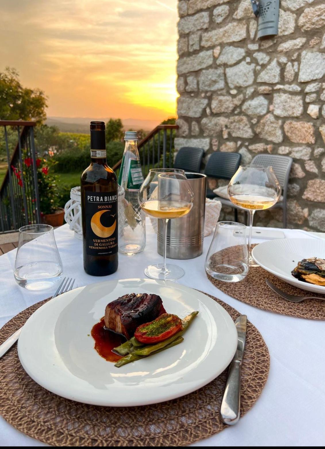 Tenuta Petra Bianca Палау Экстерьер фото